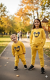 Sarı Mickey Baskılı Çocuk Eşofman Takımı – Pamuklu Sweatshirt ve Alt İkili Takım