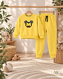 Sarı Mickey Baskılı Çocuk Eşofman Takımı – Pamuklu Sweatshirt ve Alt İkili Takım